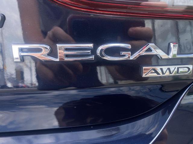 Photo of 2020 Dark Moon Blue Metallic Buick Regal Sportback