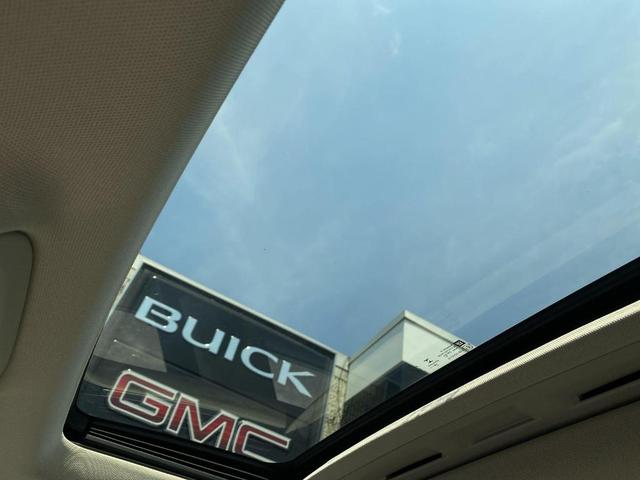 Photo of 2020 Dark Moon Blue Metallic Buick Regal Sportback