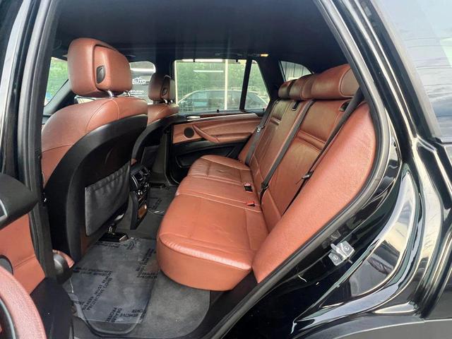 Photo of 2011 Black BMW X5