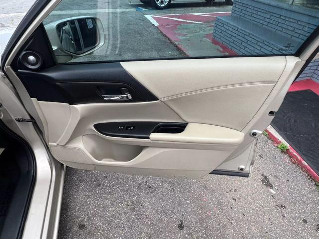 Photo of 2013 Gold Honda Accord