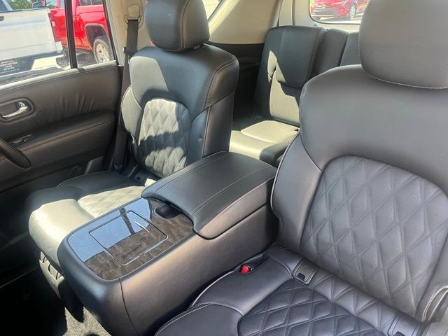 Photo of 2024 Super Black Nissan Armada
