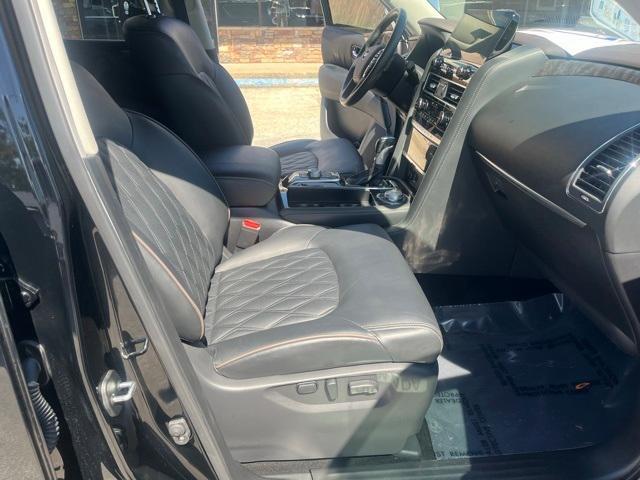 Photo of 2024 Super Black Nissan Armada