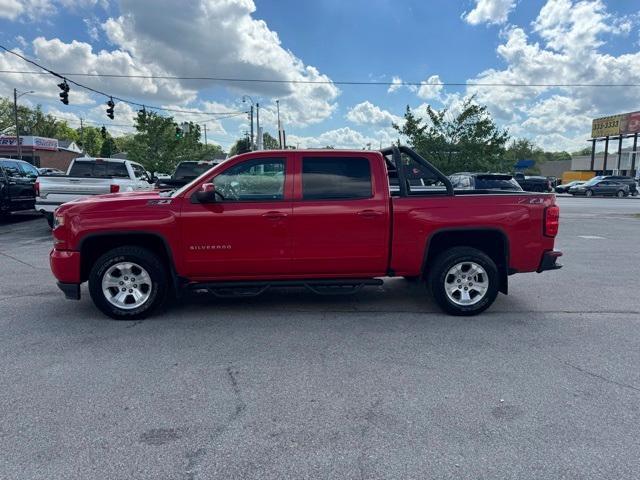 Photo of 2018 Red Chevrolet Silverado 1500