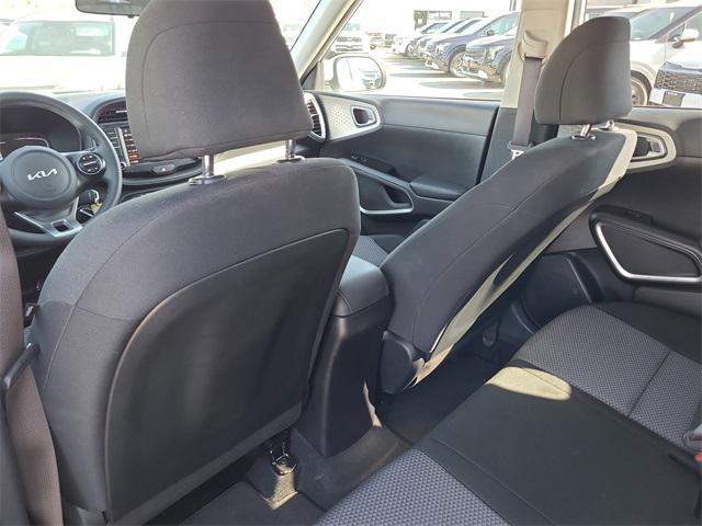 Photo of 2023 Snow White Pearl Kia Soul