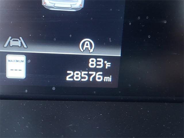 Photo of 2023 Snow White Pearl Kia Soul