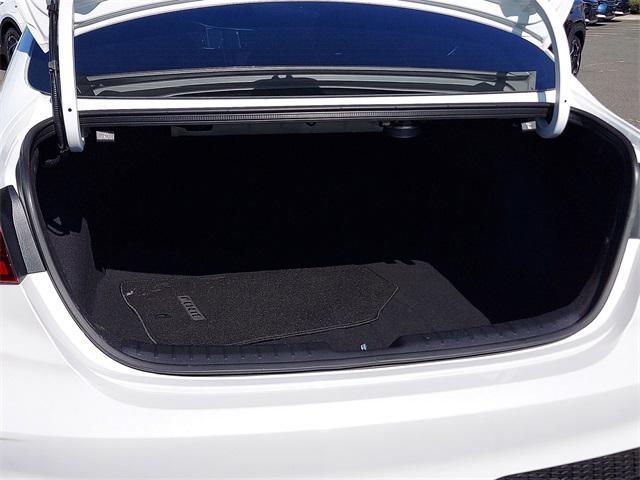 Photo of 2024 Snow White Pearl Kia Forte