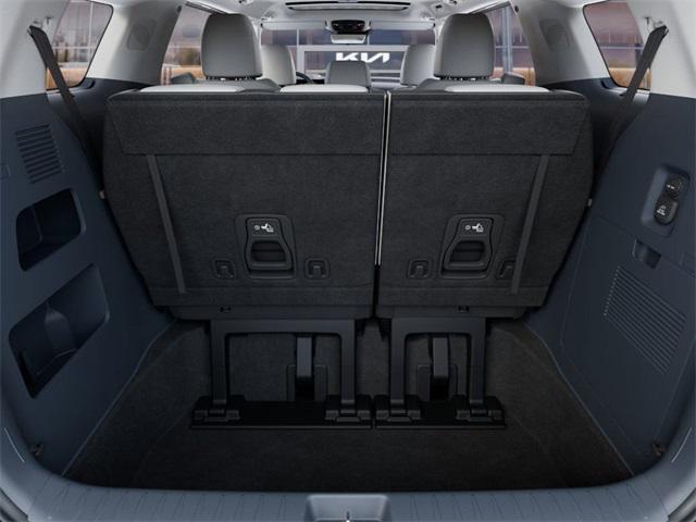 Photo of 2026 Snow White Pearl Kia Carnival Hybrid
