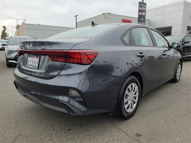 Photo of 2024 Gravity Gray Kia Forte