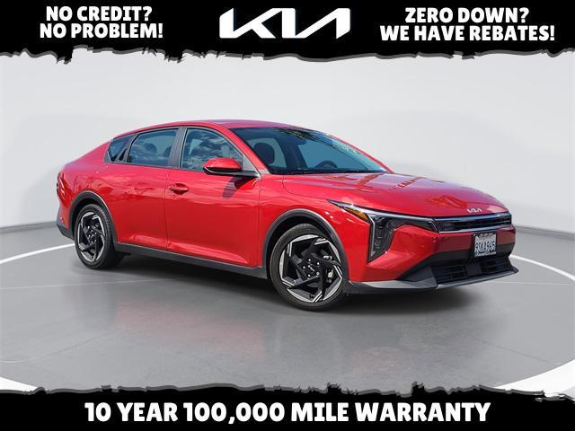 Photo of 2025 Currant Red Kia K4