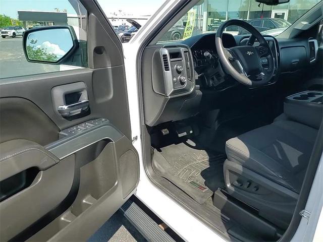 Photo of 2017 Summit White Chevrolet Silverado 1500