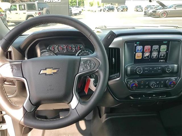 Photo of 2017 Summit White Chevrolet Silverado 1500