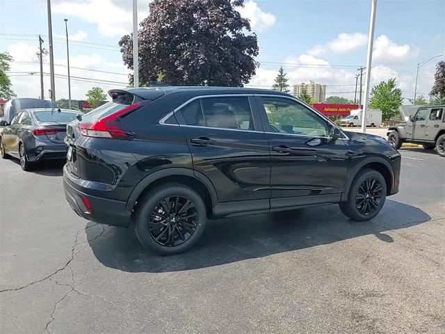 Photo of 2025 Labrador Black Pearl Mitsubishi Eclipse Cross