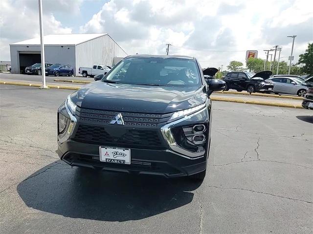 Photo of 2025 Labrador Black Pearl Mitsubishi Eclipse Cross