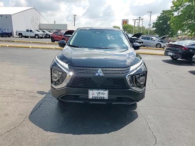 Photo of 2025 Labrador Black Pearl Mitsubishi Eclipse Cross