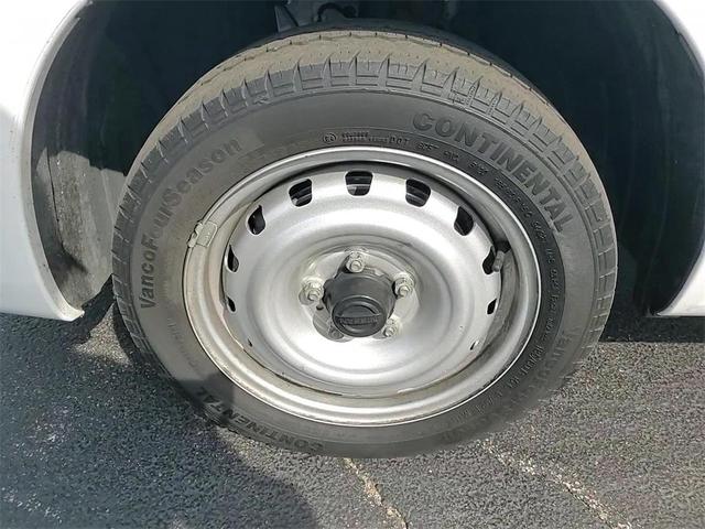 Photo of 2021 Fresh Powder Nissan NV200