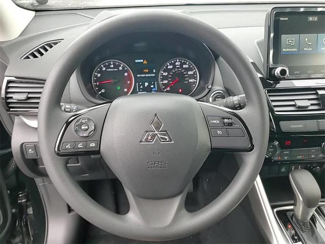 Photo of 2025 Labrador Black Pearl Mitsubishi Eclipse Cross