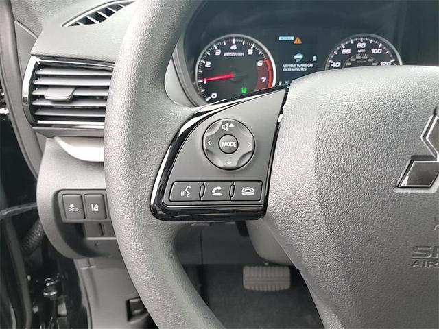 Photo of 2025 Labrador Black Pearl Mitsubishi Eclipse Cross