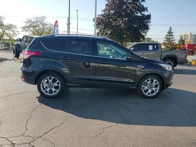 Photo of 2015 Tuxedo Black Ford Escape