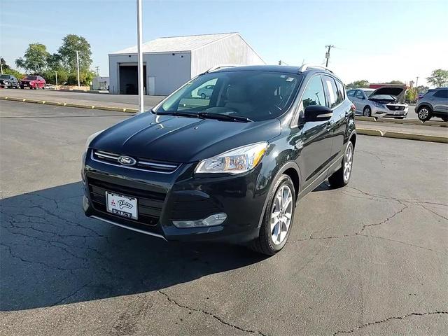Photo of 2015 Tuxedo Black Ford Escape