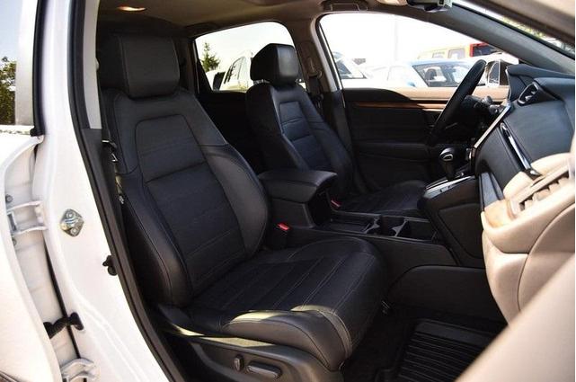Photo of 2020 Platinum White Pearl Honda CR-V