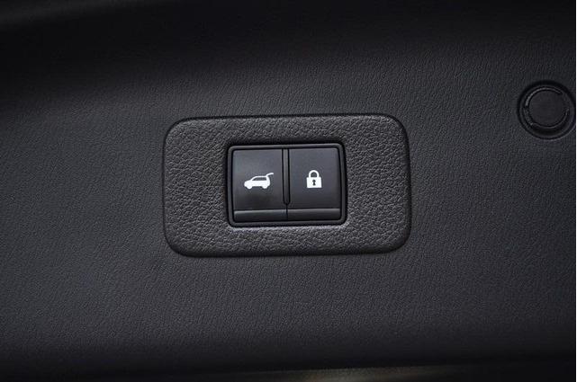 Photo of 2024 Super Black Nissan Armada