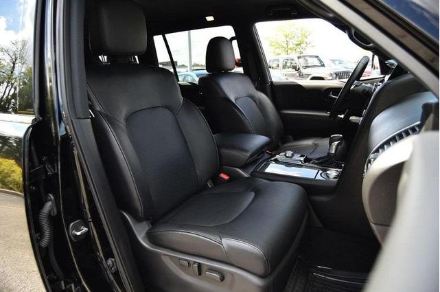 Photo of 2024 Super Black Nissan Armada