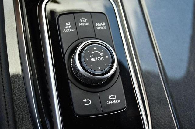 Photo of 2024 Super Black Nissan Armada