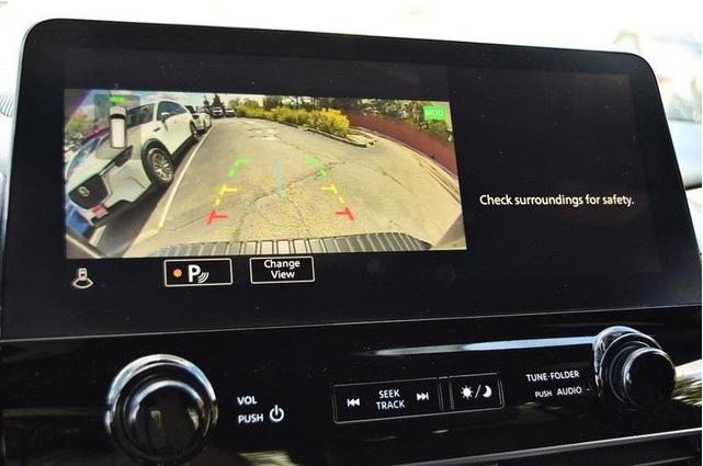 Photo of 2024 Super Black Nissan Armada