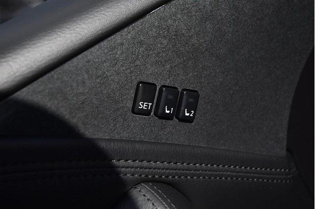 Photo of 2024 Super Black Nissan Armada