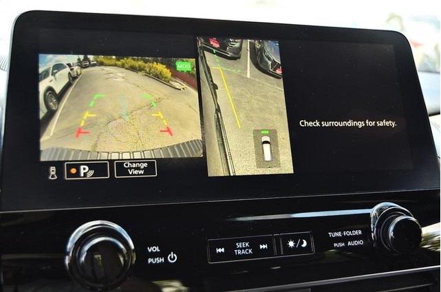 Photo of 2024 Super Black Nissan Armada