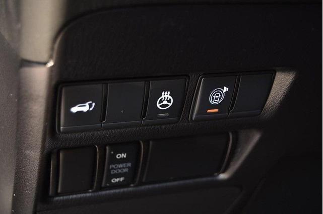 Photo of 2024 Super Black Nissan Armada