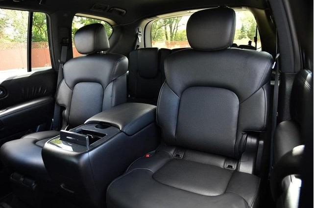 Photo of 2024 Super Black Nissan Armada