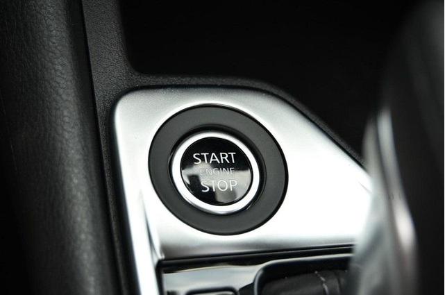 Photo of 2025 Gun Metallic Nissan Sentra