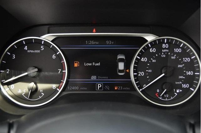 Photo of 2024 Aspen White Tricoat Nissan Sentra