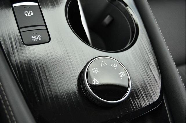 Photo of 2025 Boulder Gray Metallic Nissan Rogue