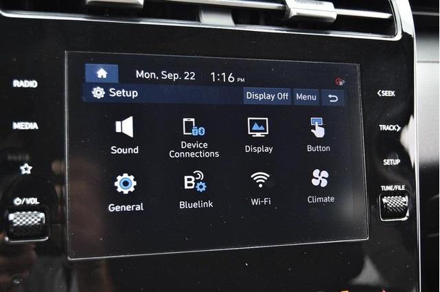 Photo of 2024 Intense Blue Hyundai TUCSON