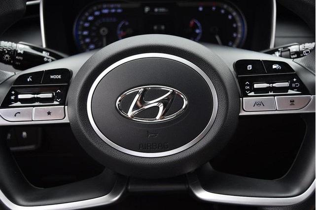 Photo of 2024 Intense Blue Hyundai TUCSON