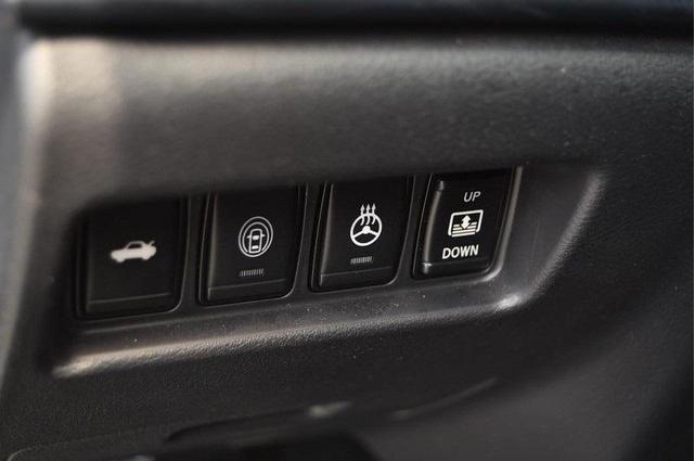 Photo of 2023 Gun Metallic Nissan Maxima