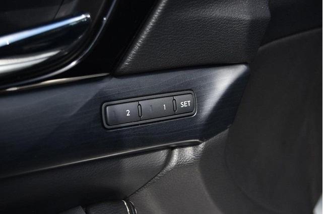 Photo of 2023 Gun Metallic Nissan Maxima