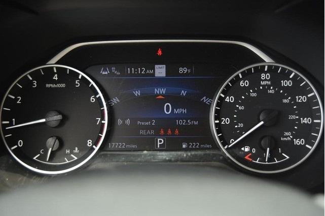 Photo of 2023 Gun Metallic Nissan Maxima