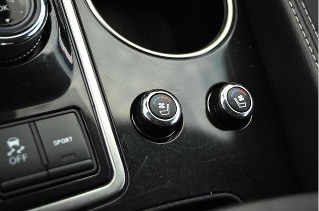 Photo of 2023 Gun Metallic Nissan Maxima