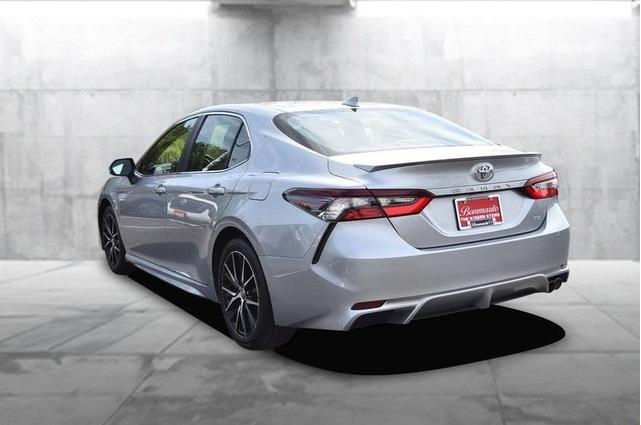Photo of 2024 Silver Toyota Camry