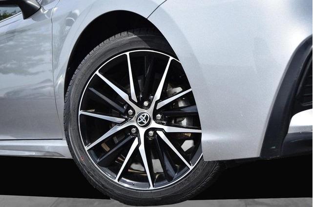 Photo of 2024 Silver Toyota Camry