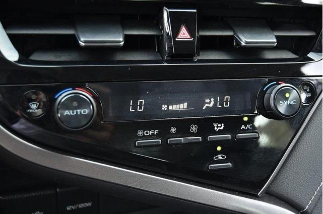 Photo of 2024 Silver Toyota Camry
