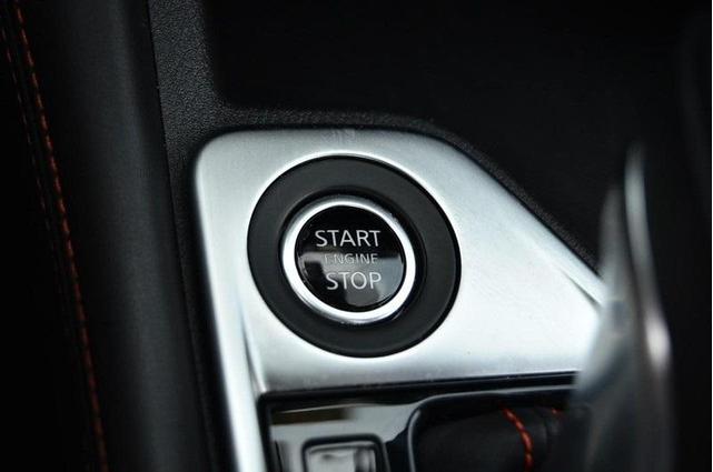 Photo of 2024 White Nissan Sentra