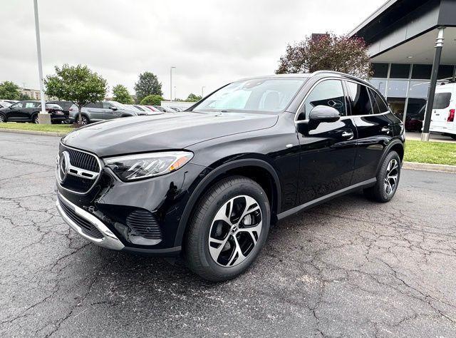 Photo of 2025 Black Mercedes-Benz GLC 350e