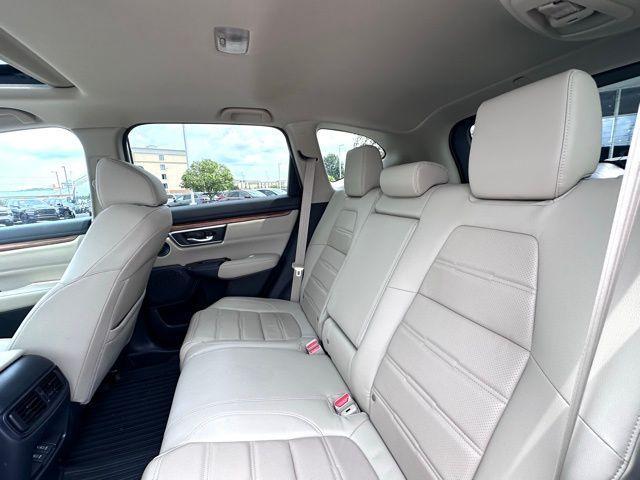 Photo of 2019 Platinum White Honda CR-V