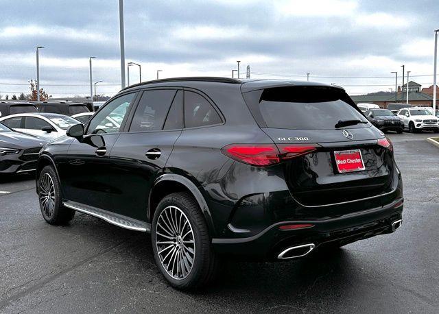 Photo of 2025 Graphite Gray Metallic Mercedes-Benz GLC 300