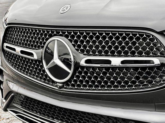 Photo of 2025 Graphite Gray Metallic Mercedes-Benz GLC 300