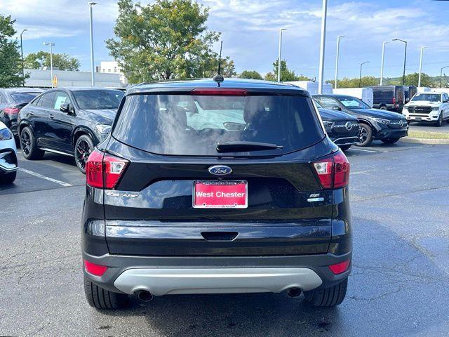 Photo of 2019 Agate Black Metallic Ford Escape